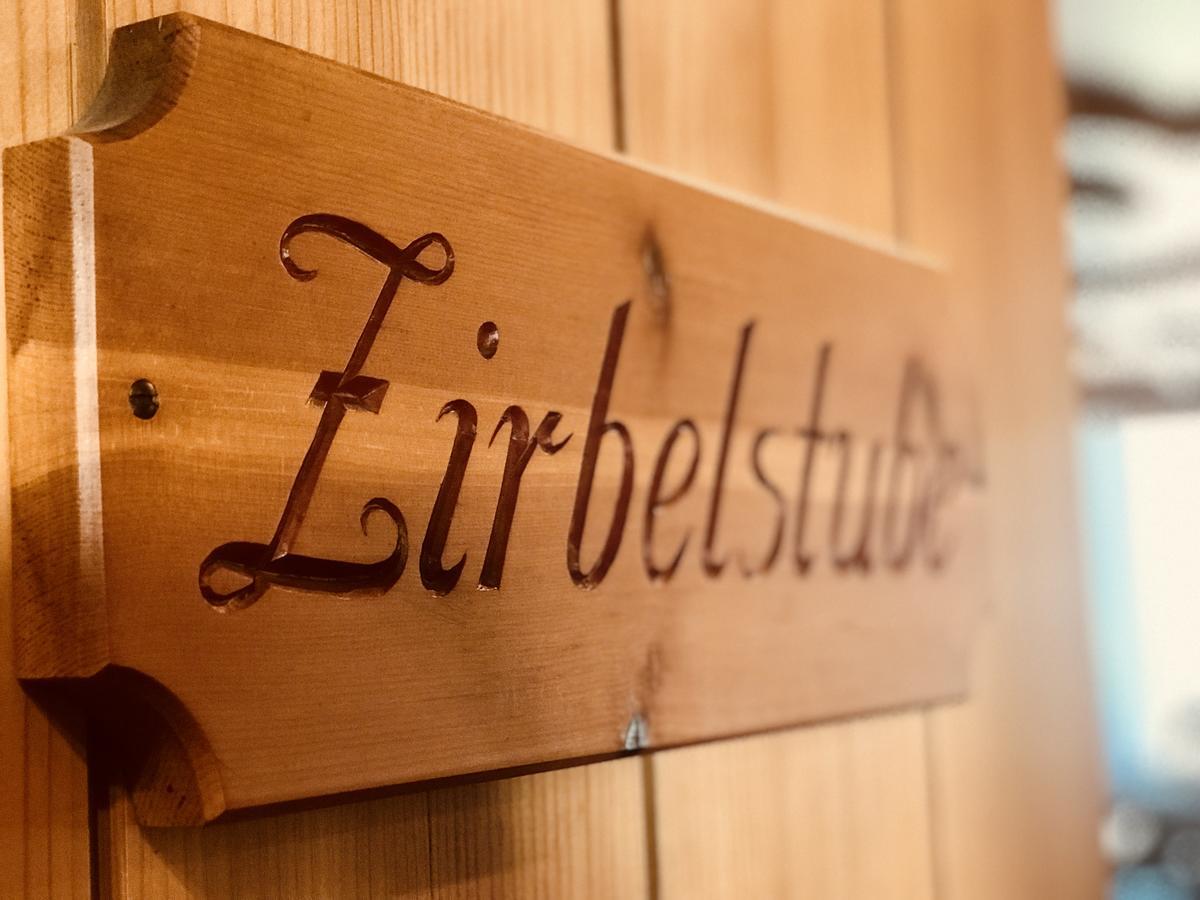 Hotel zum Engel Mespelbrunn Buitenkant foto